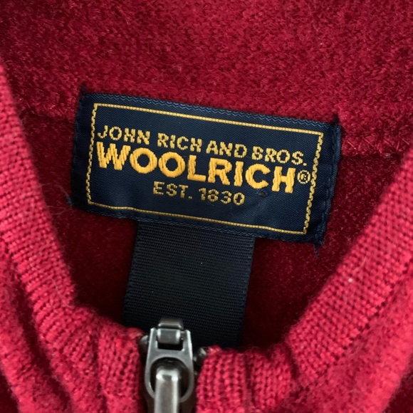 Woman’s Wool Vest - Picture 2 of 4